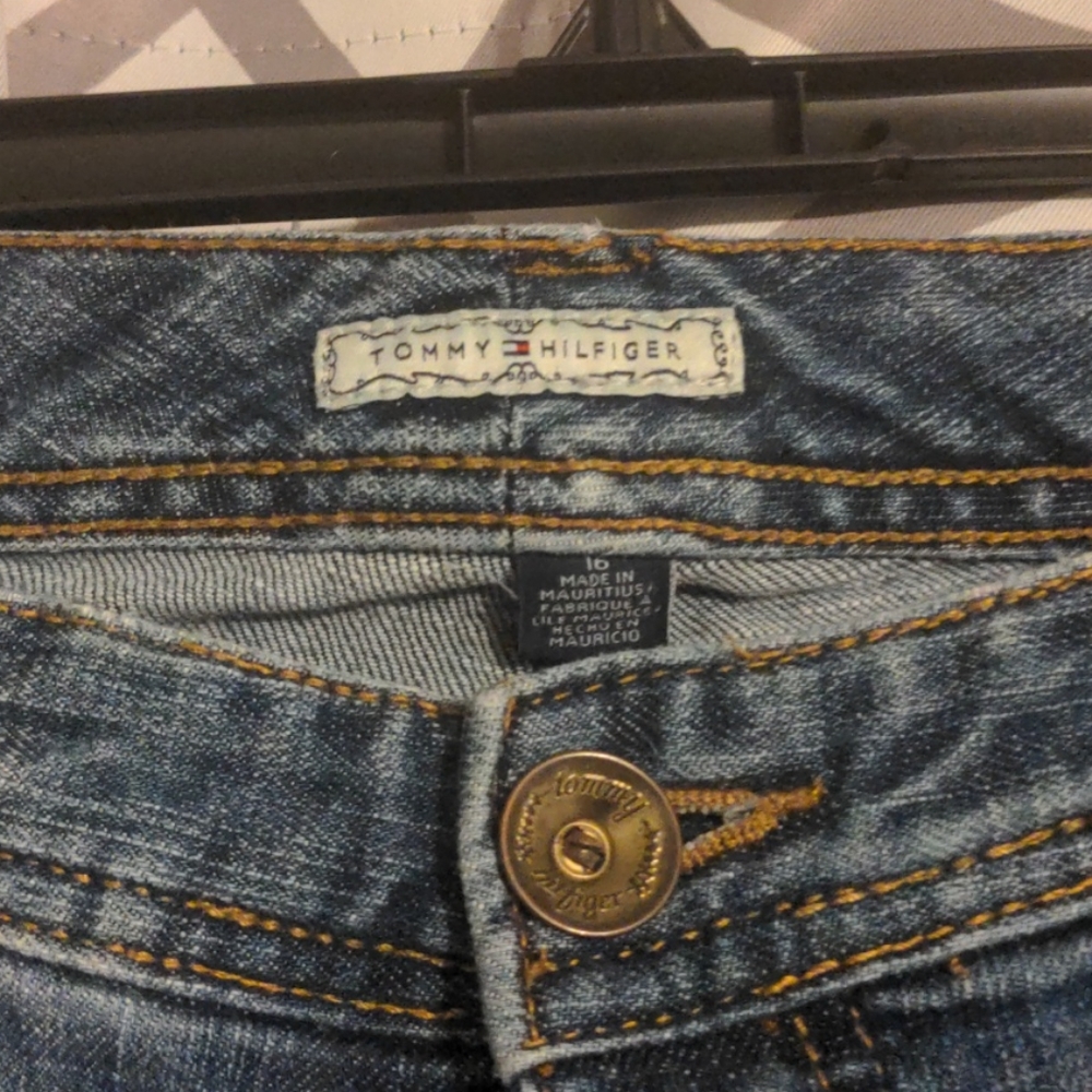 Bermuda Shorts - Picture 2 of 2